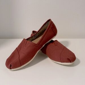 TOMS Burnt Red Canvas Alpargata Shoes, Women’s Size: 7